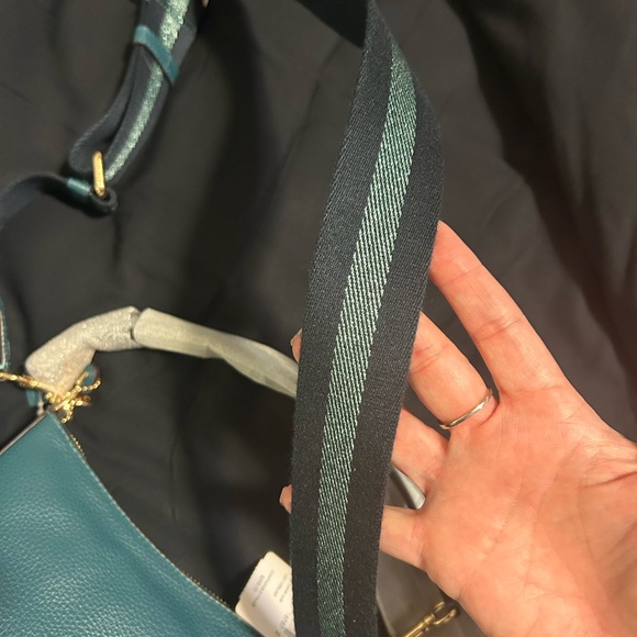 NWT Coach Green Dempsey w/limited edition shoulder strap - Picture 4 of 11